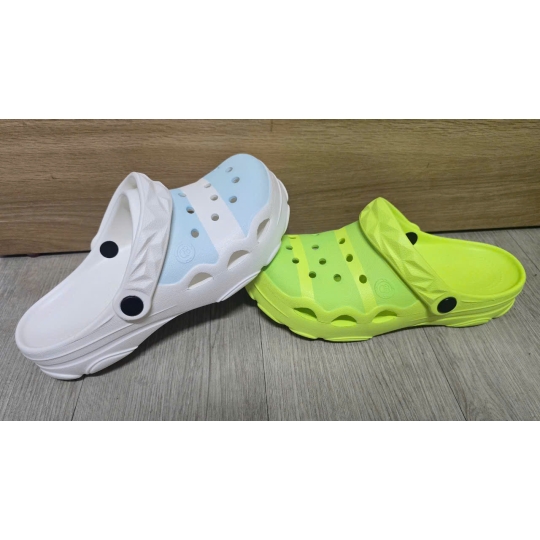 ADIZ&QB SIZE 15
